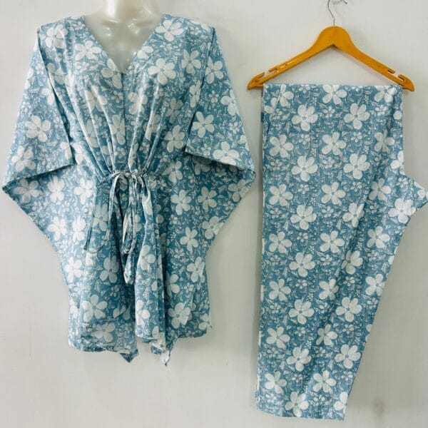 Pastel Blue shade White flower Print Cotton Maternity Kaftan Co-Ord Set