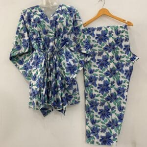 White Shade Blue Daisy Flower Print Cotton Maternity Kaftan Co-Ord Set