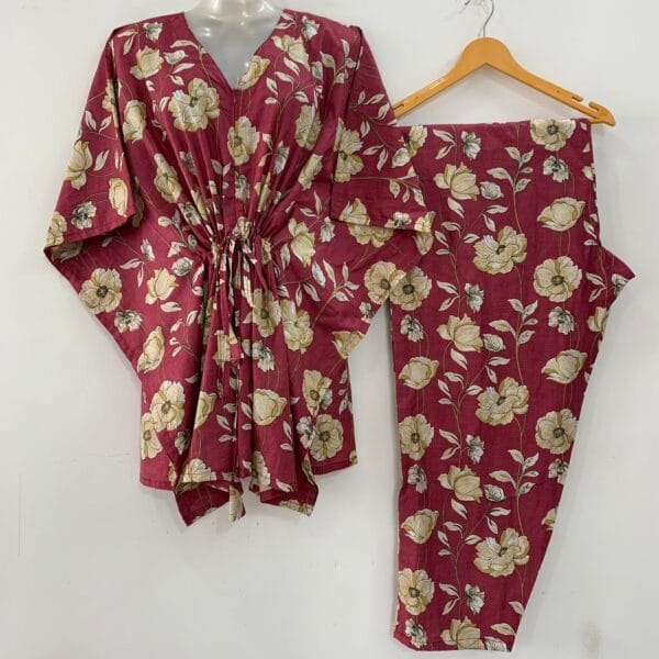 Dark Pink Shade Tiffny Rose Print Cotton Maternity Kaftan Co-Ord Set