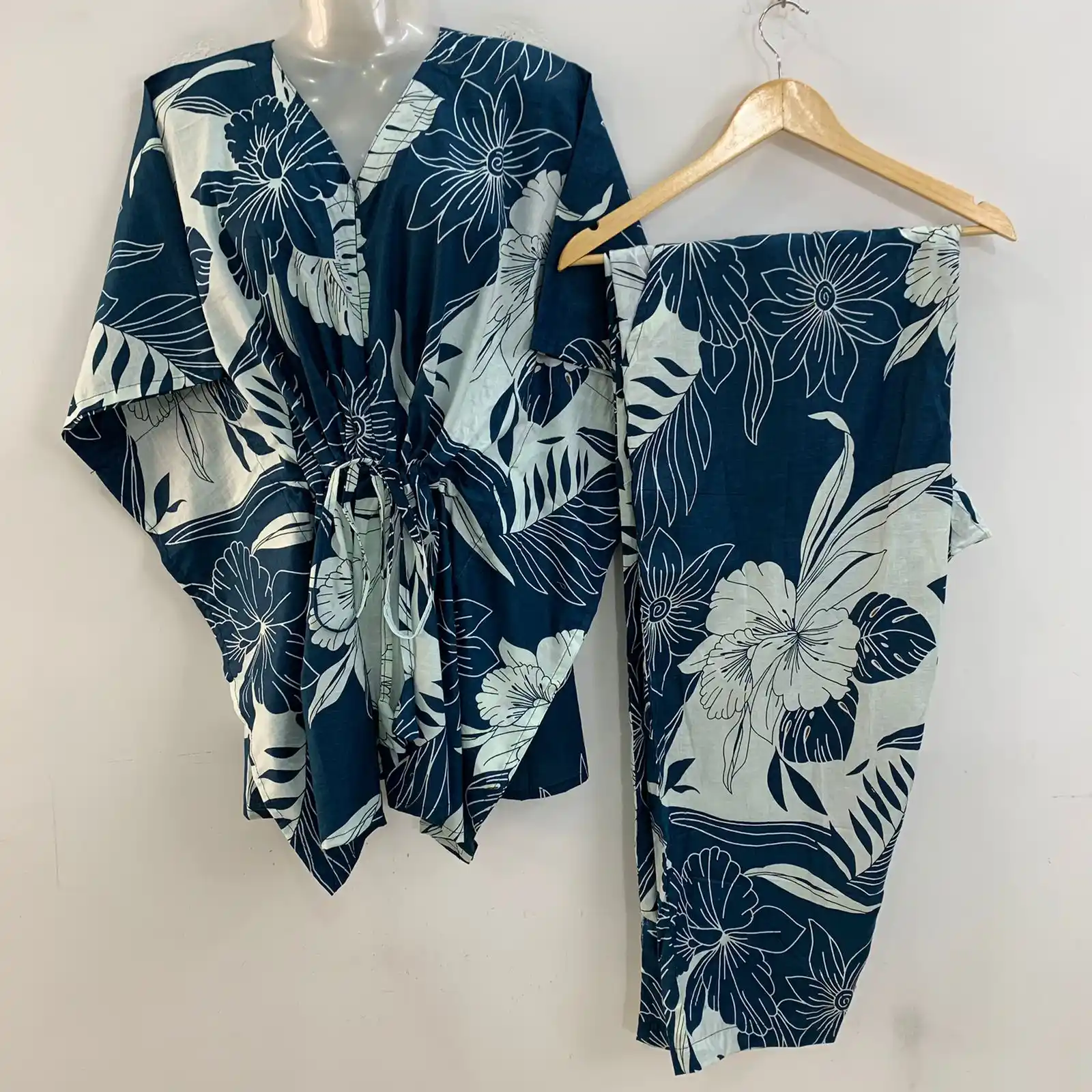 Teal Blue Shade Big Hibiscus Flower Print Cotton Maternity Kaftan Co-Ord Set