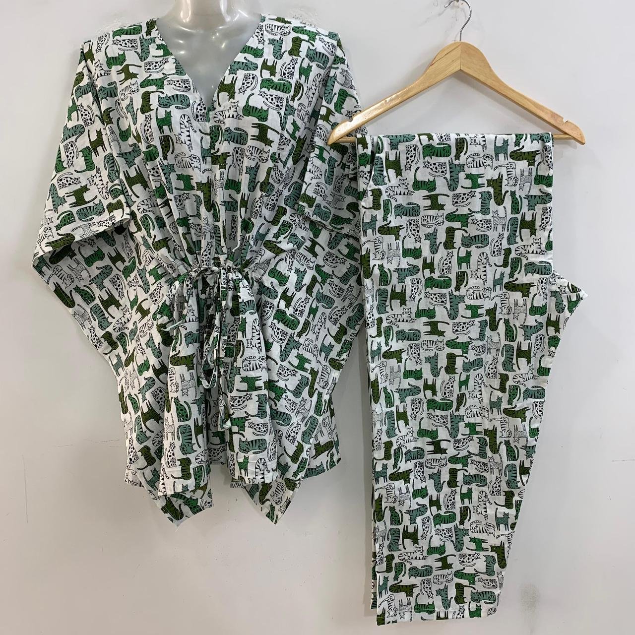 Green Kitty Cat Print Cotton Maternity Kaftan Co-Ord Set