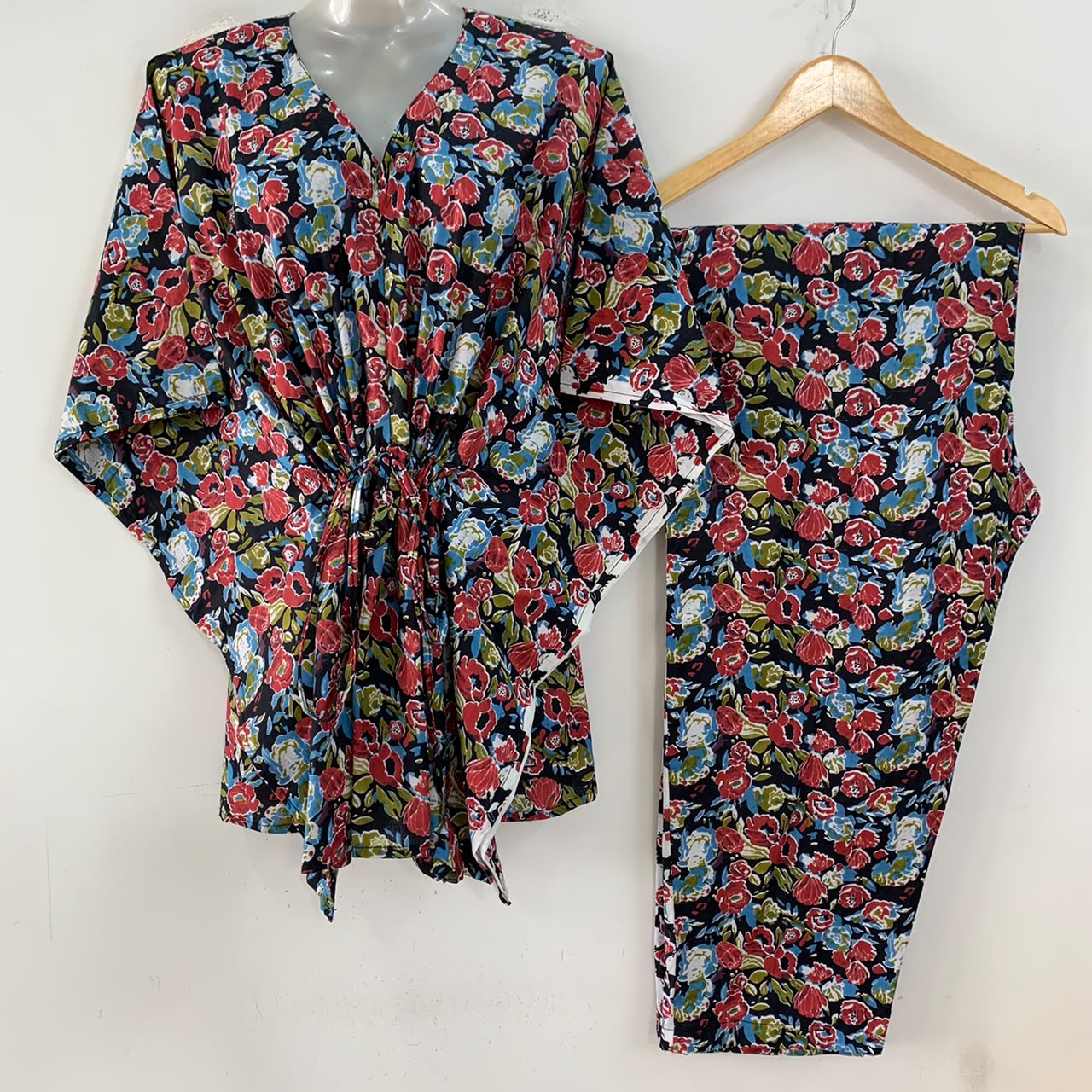 Black Shade Red Rose Garden Print Cotton Maternity Kaftan Co-Ord Set
