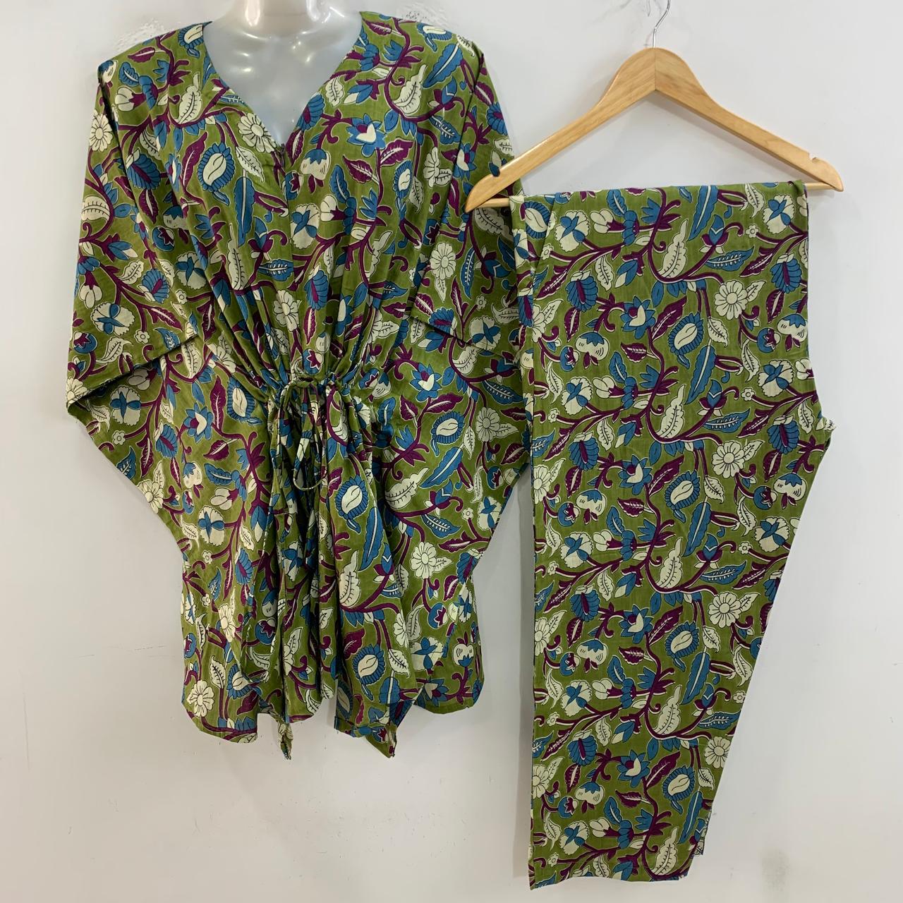 Fresh Green Shade Blue Purple Leafy Flower Print Cotton Maternity Kaftan Co-Ord Set