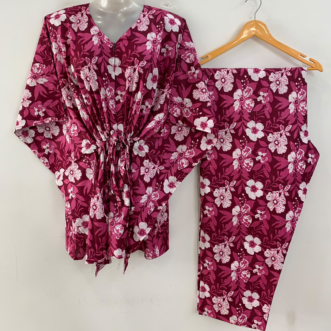 Mehroon Shade Flax Flower Print Cotton Maternity Kaftan Co-Ord Set