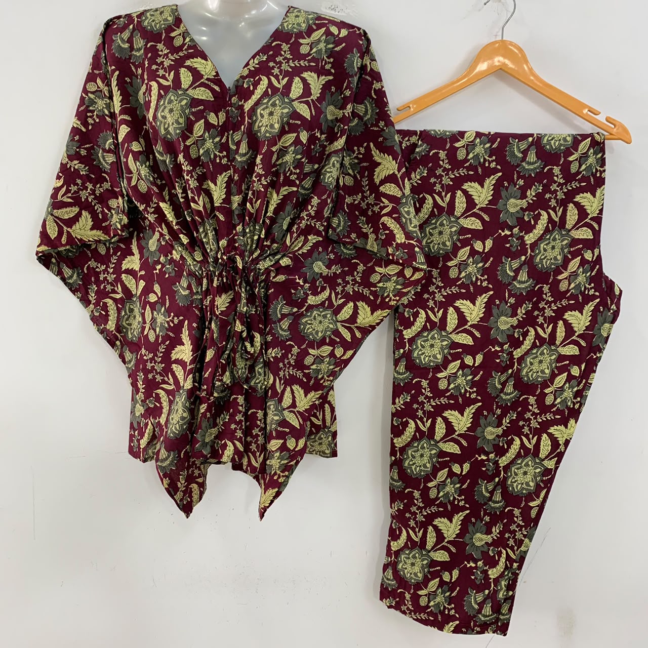 Dark Plum Shade Flowery Jungle Print Cotton Maternity Kaftan Co-Ord Set