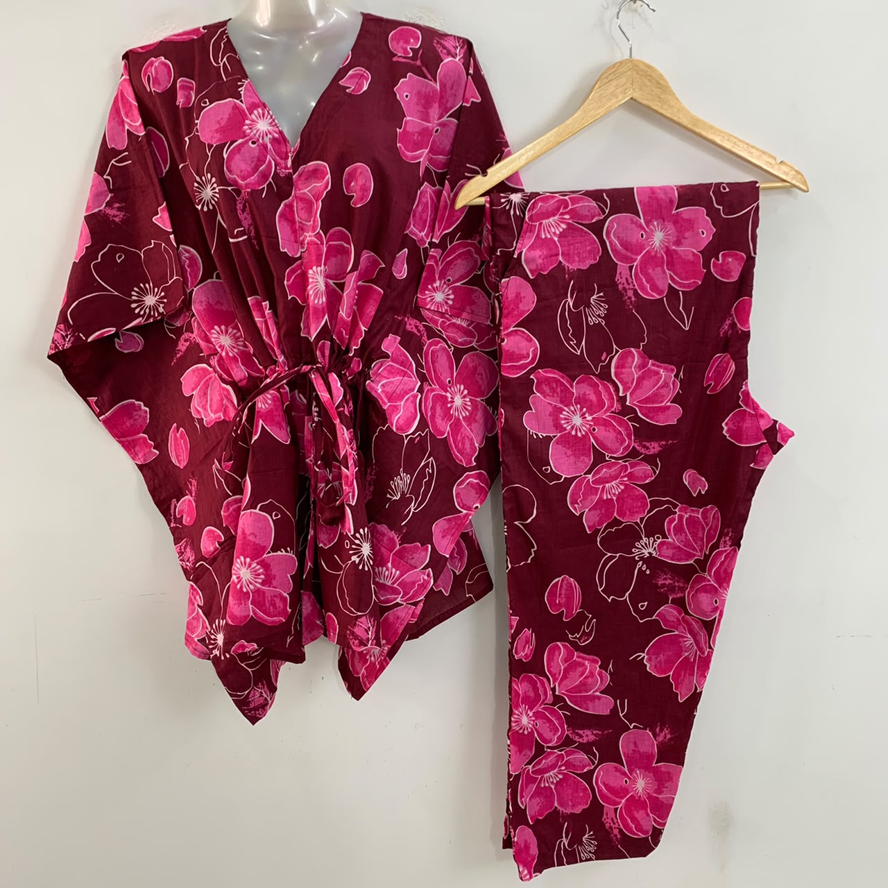 Maroon Shade Pink Glowy Flower Print Cotton Maternity Kaftan Co-Ord Set