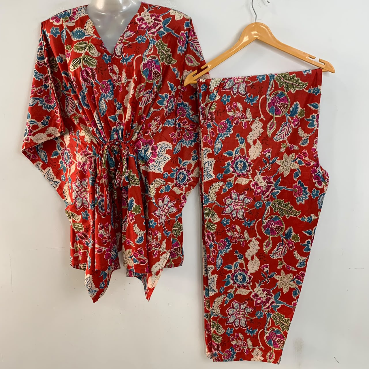 Red Shade Blue Marigold Print Cotton Maternity Kaftan Co-Ord Set
