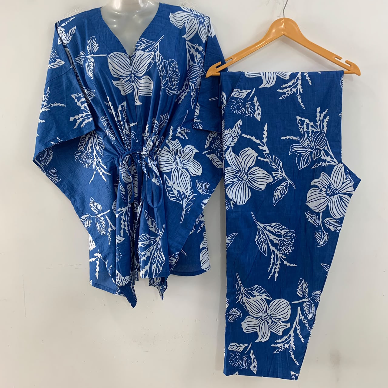 Blue Shade Pumpkin Flower Print Cotton Maternity Kaftan Co-Ord Set