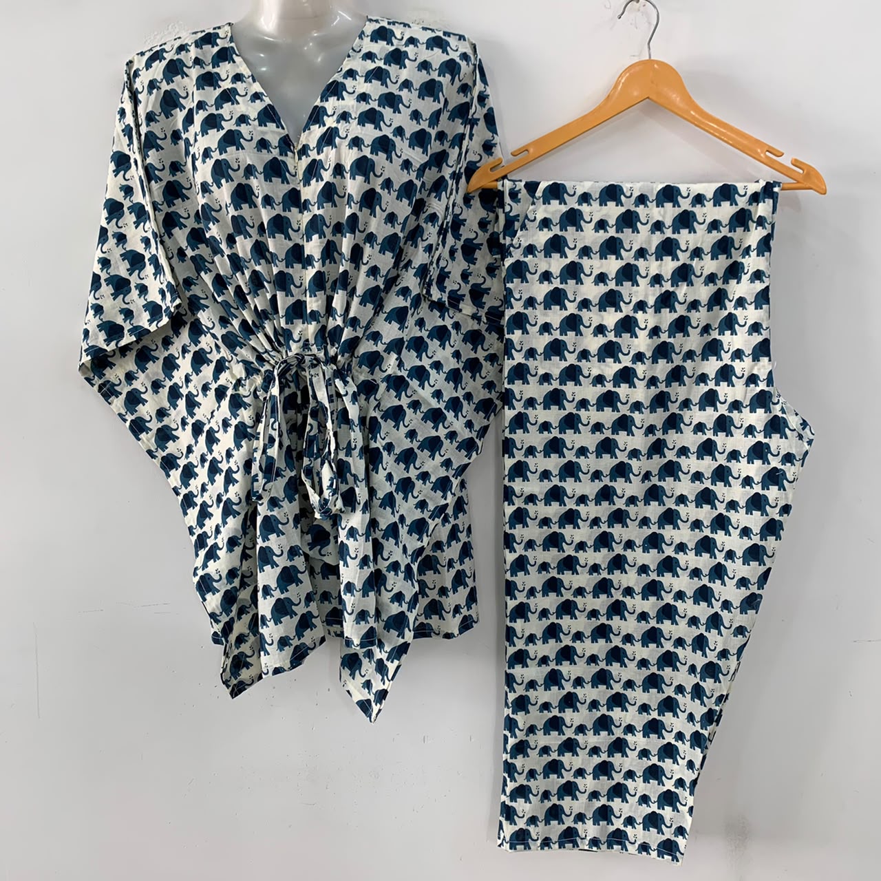 White Shade Bluish Elephant Print Cotton Maternity Kaftan Co-Ord Set