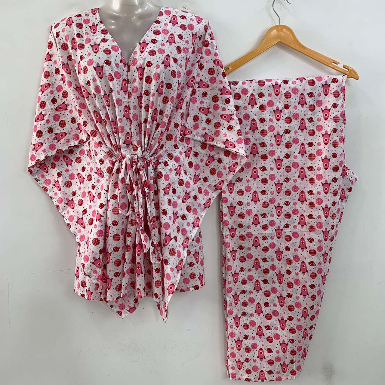 White Shade Pink Rocket Print Cotton Maternity Kaftan Co-Ord Set
