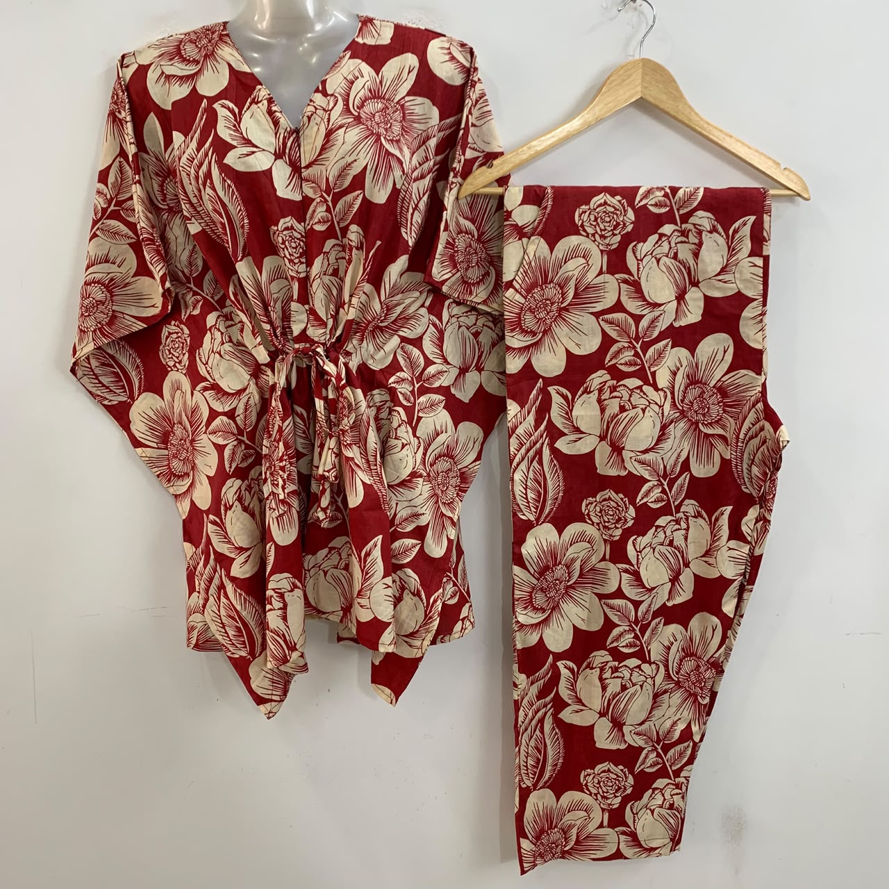 Red Shade Big Bloom Flower Print Cotton Maternity Kaftan Co-Ord Set