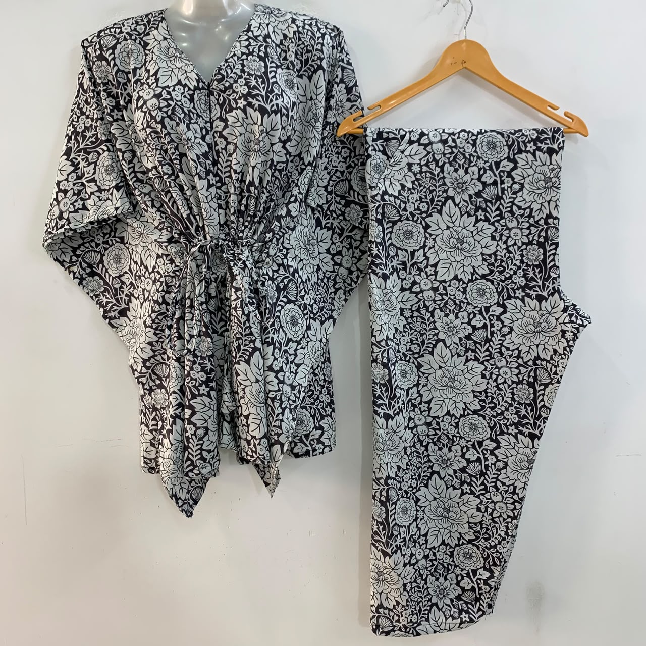 Black Shade Big Flower Leafy Print Cotton Maternity Kaftan Co-Ord Set