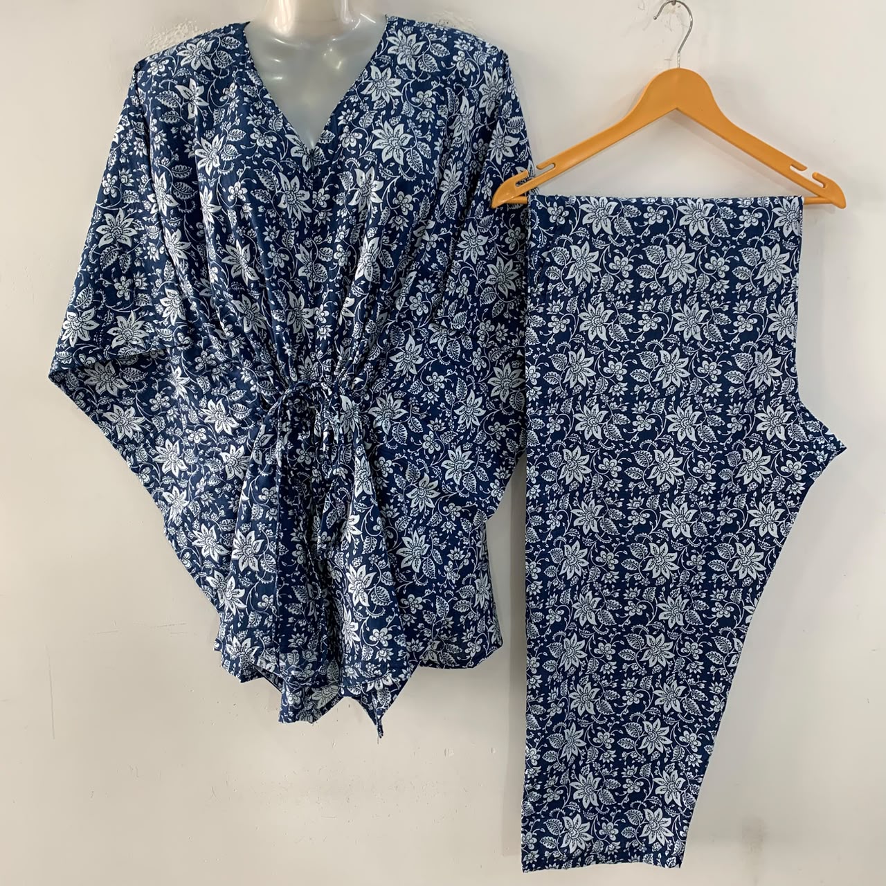 Dark Blue shade White Flower Jungle Print Cotton Maternity Kaftan Co-Ord Set