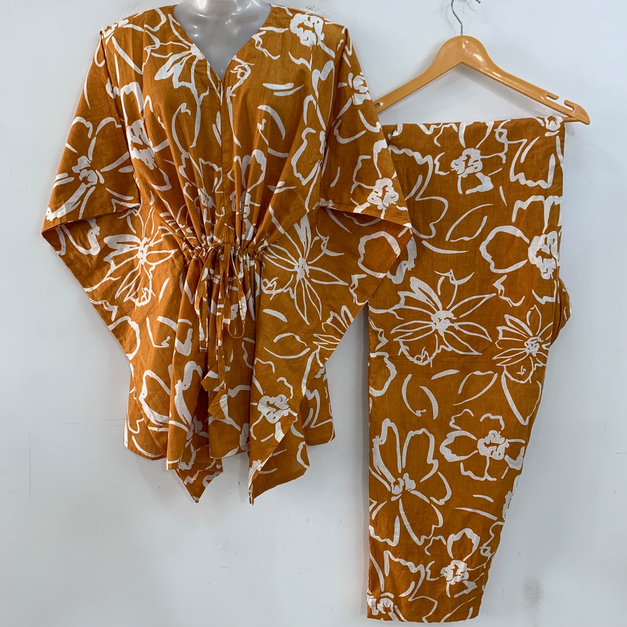 Mustard Yellow shade Big Flower Outliner Print Cotton Maternity Kaftan Co-Ord Set