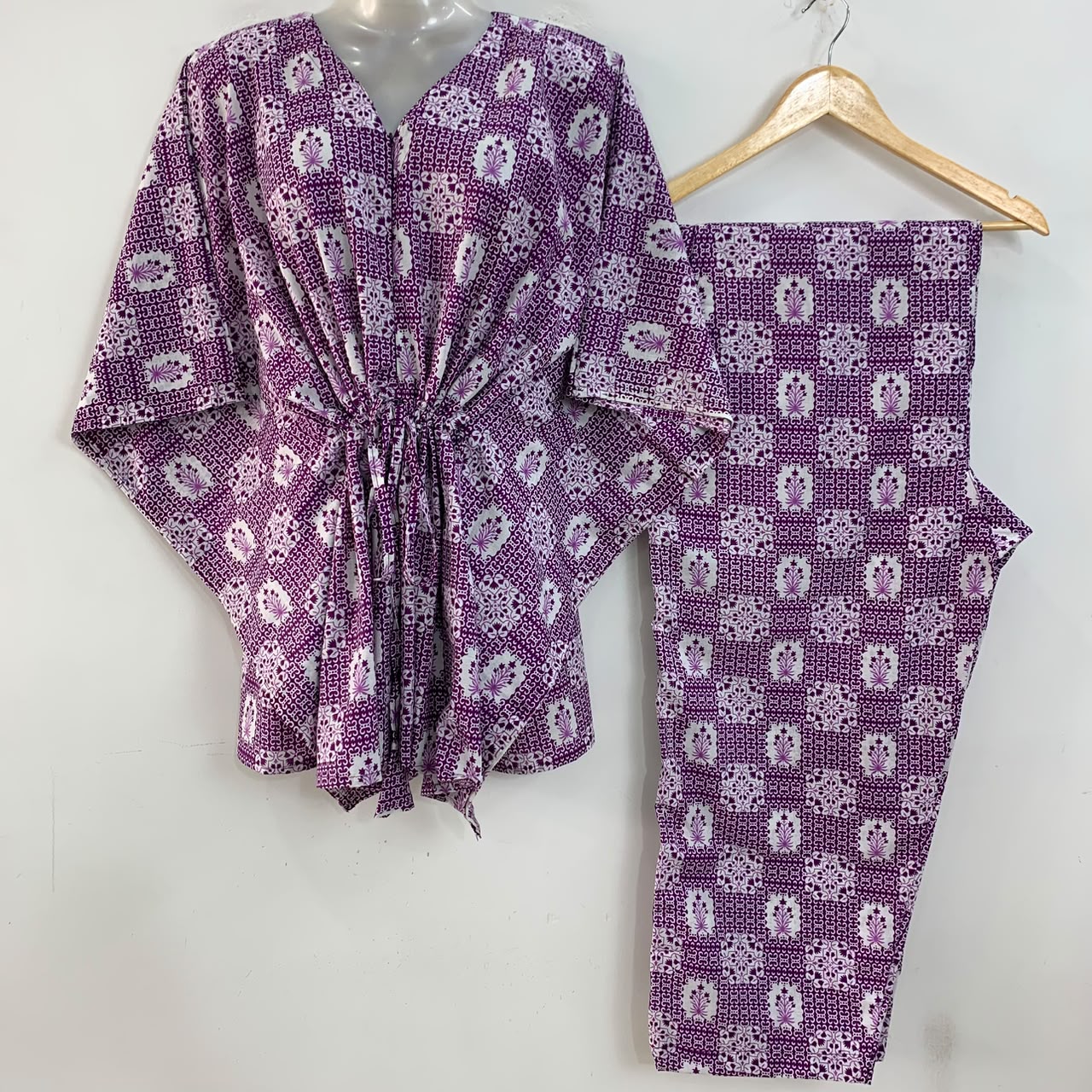Purple shade Block Flower Bunch Print Cotton Maternity Kaftan Co-Ord Set