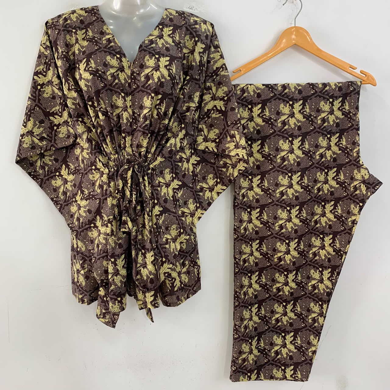 Wood Brown shade Yellow Leafy Print Cotton Maternity Kaftan Co-Ord Set