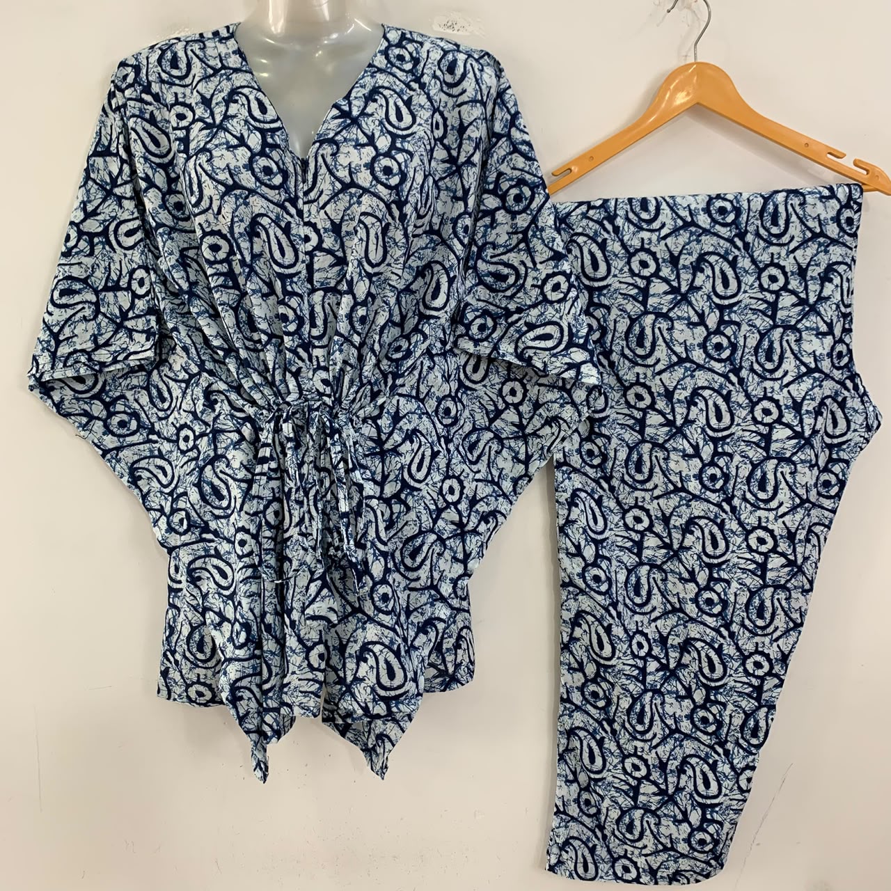 Blue shade Single leafy Abstract Print Cotton Maternity Kaftan Co-Ord Set