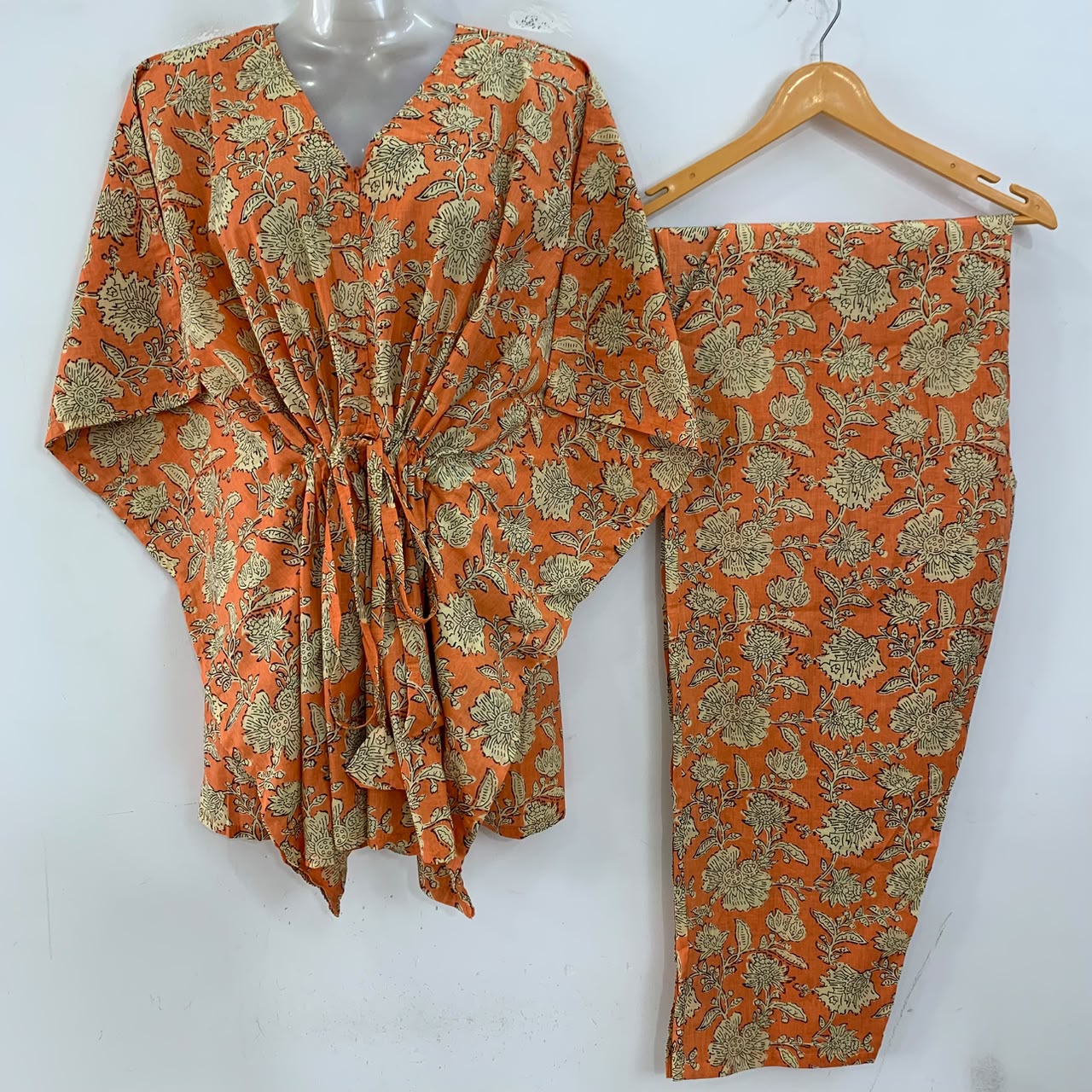 Orange shade Dandelion Flower Print Cotton Maternity Kaftan Co-Ord Set