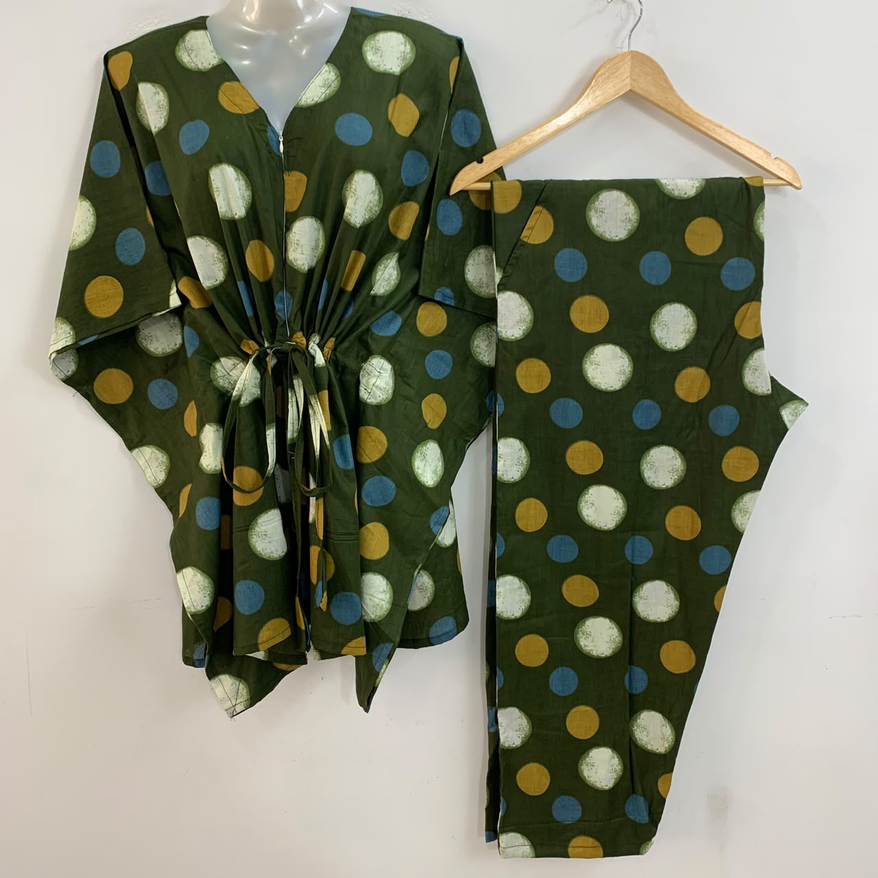 Green shade Big Polka dot Print Cotton Maternity Kaftan Co-Ord Set