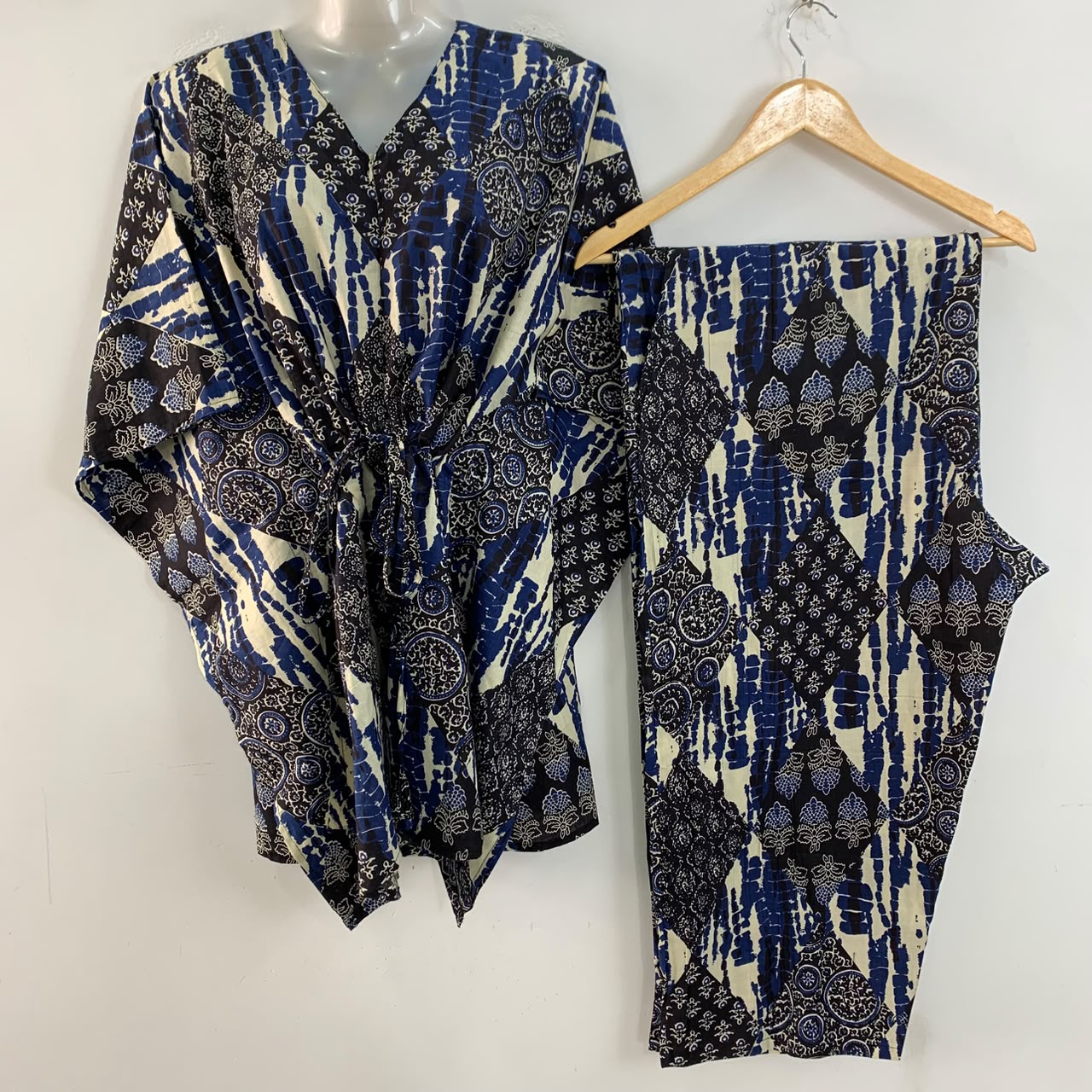 Black Blue shaded Ikkat Print Cotton Maternity Kaftan Co-Ord Set