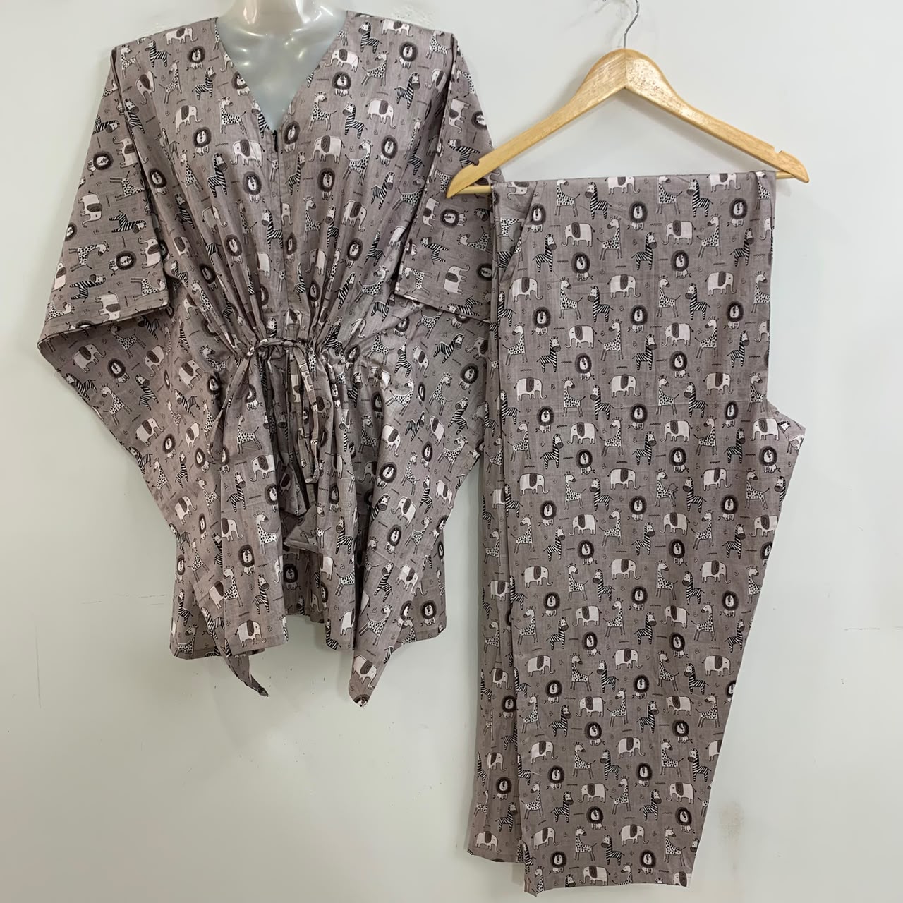 Pastel Grey shade Animal Print Cotton Maternity Kaftan Co-Ord Set